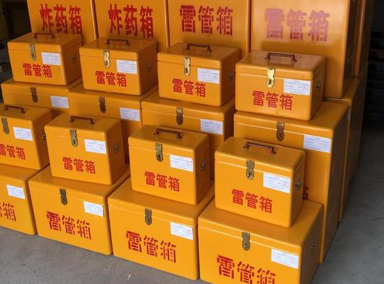 张家界玻璃钢雷管箱的使用寿命一般是多少？
